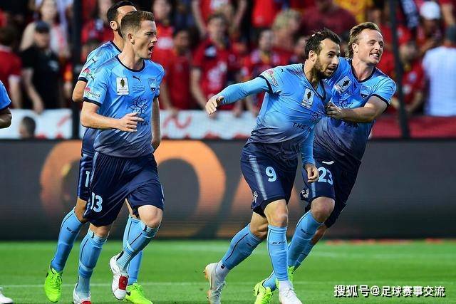 精选足篮专家：天涯侃球、王磊同取6连红